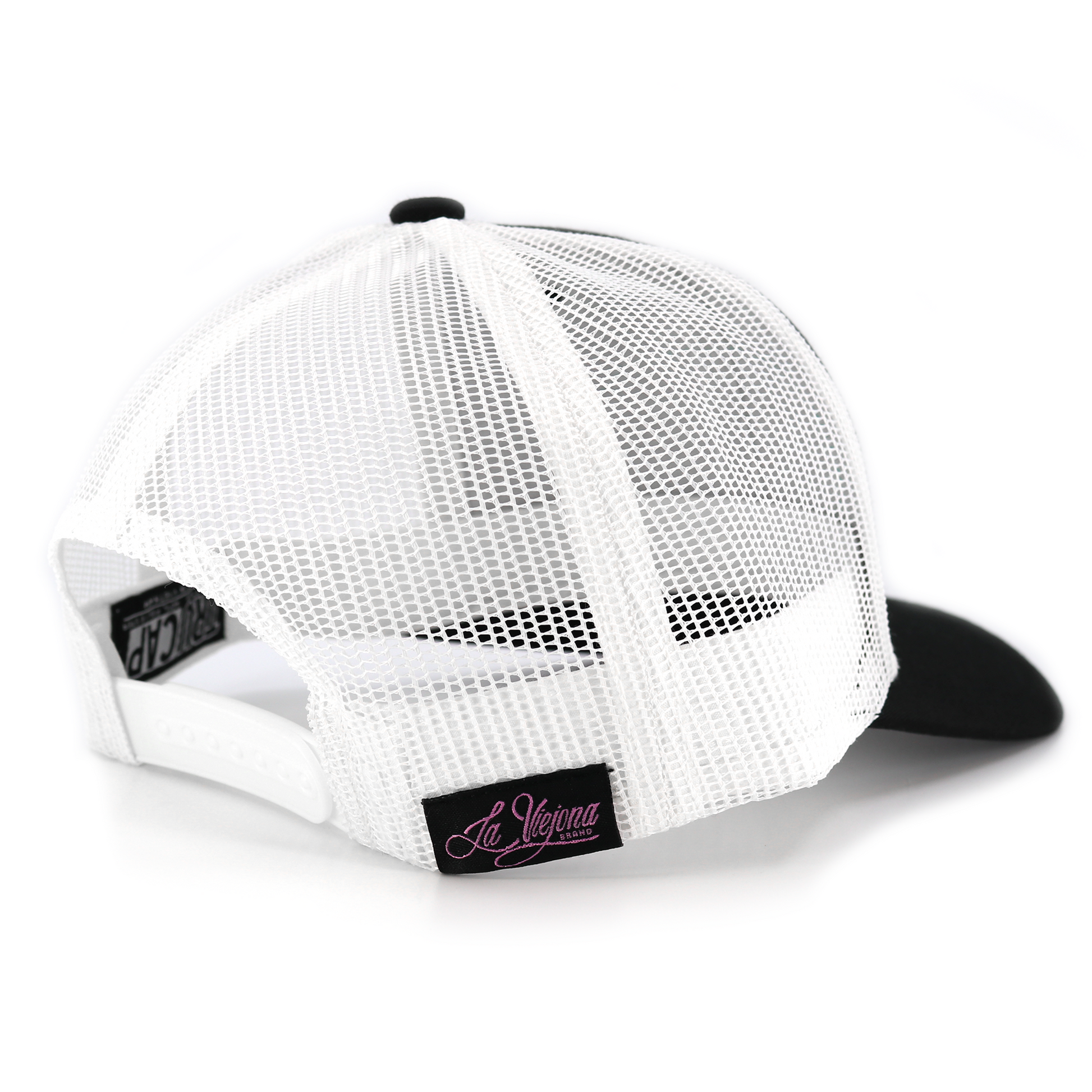 Rosas Black/White classic trucker hat with white mesh, pre-curved visor, and adjustable snapback.