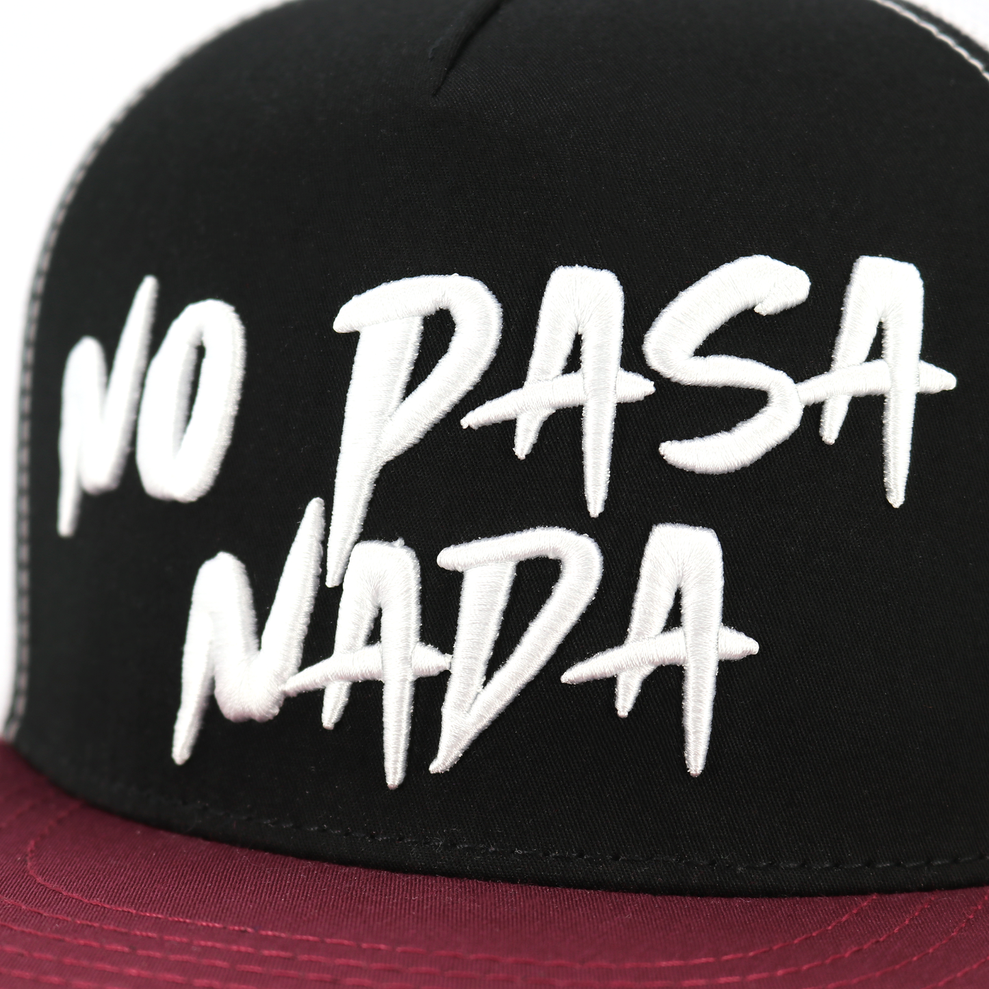 No Pasa Nada Maroon/Black/White