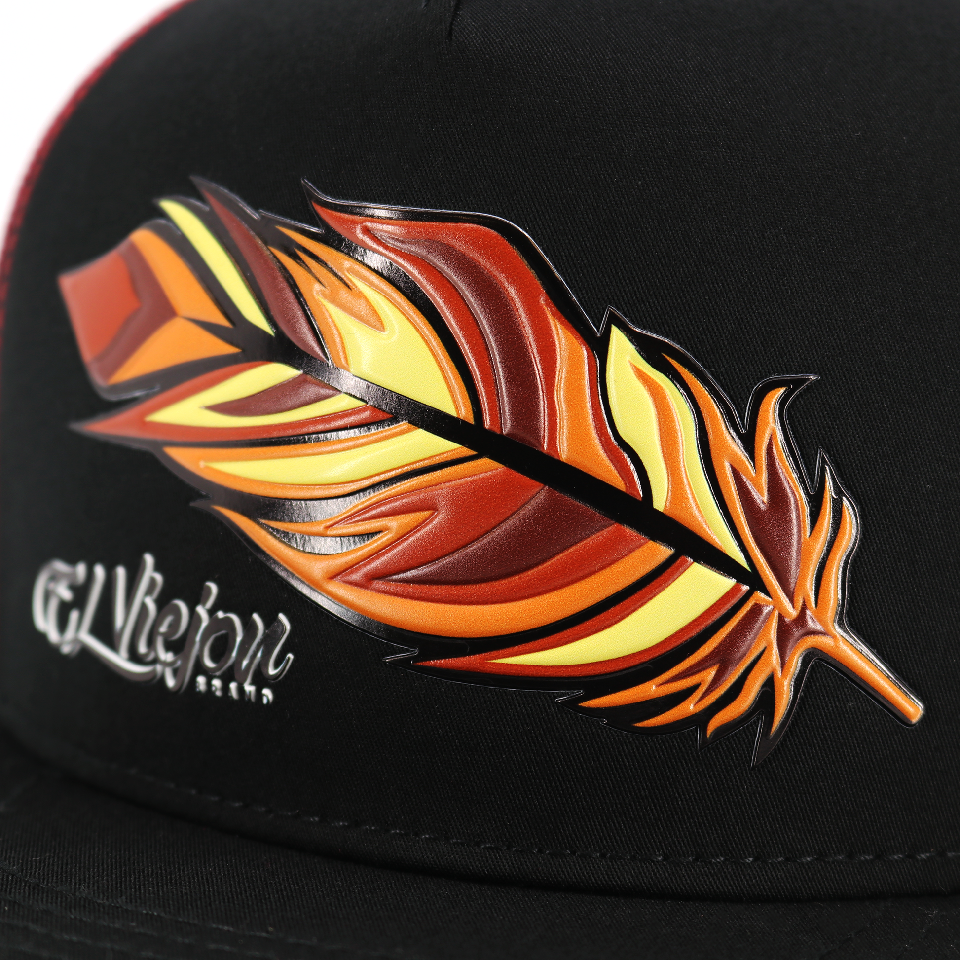 Pluma Black/Maroon flat visor hat / gorra de visera plana