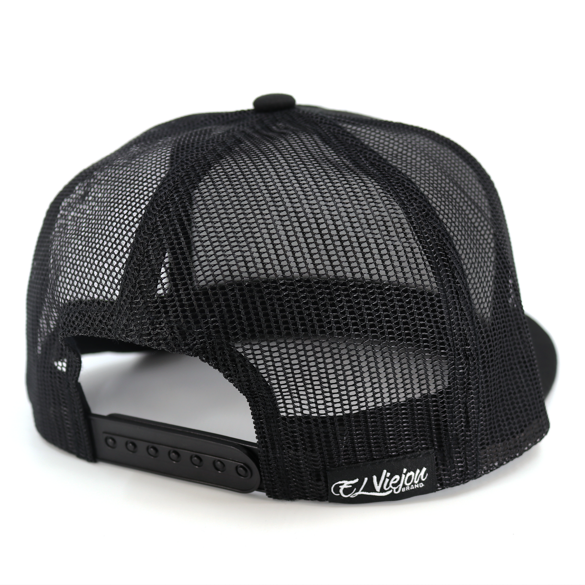 El Cente Black flat visor trucker hat with black mesh back and adjustable snapback.