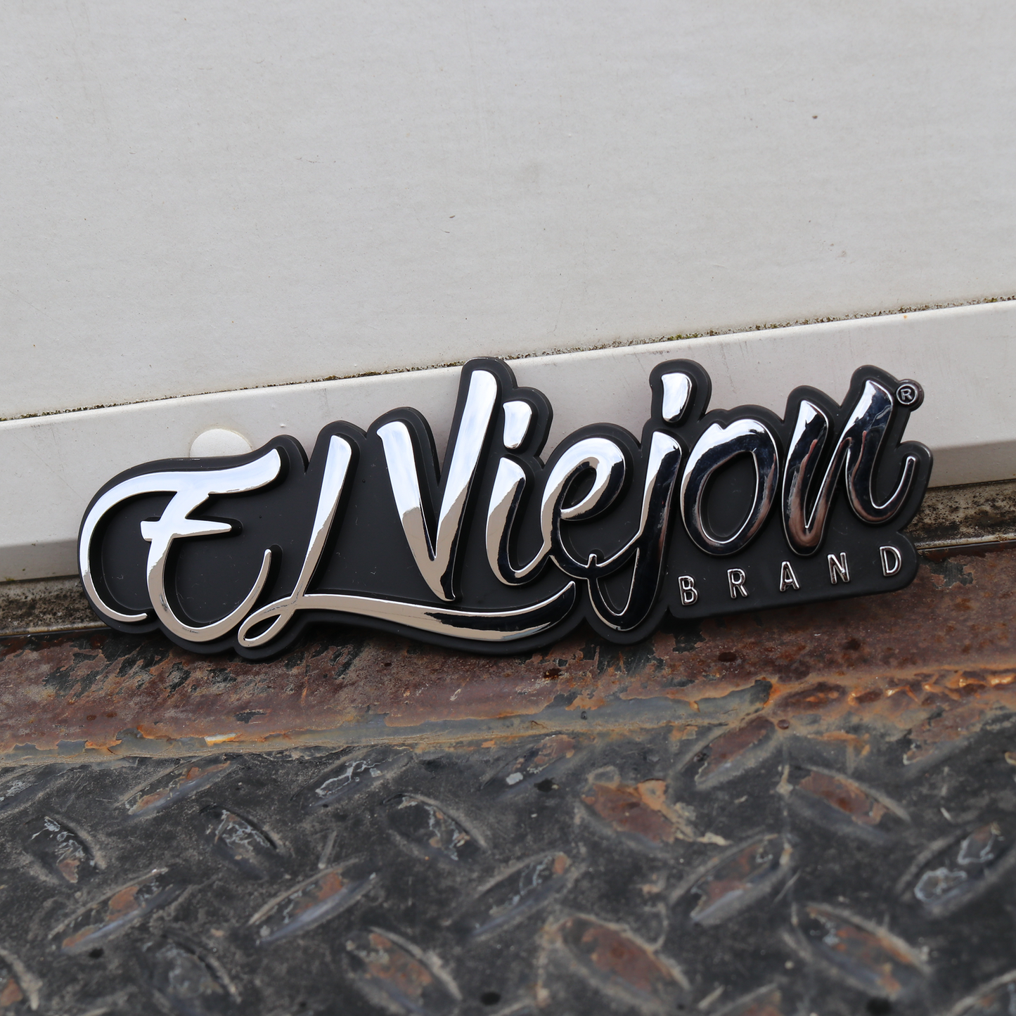 El Viejon Brand Car Emblem